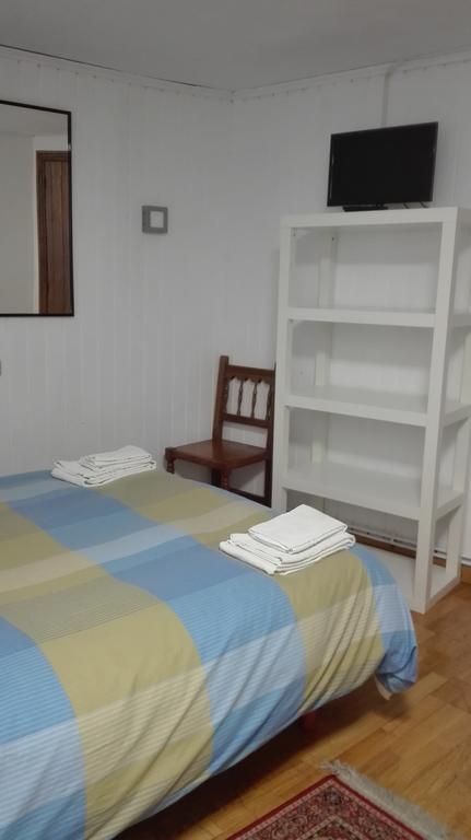 Pensio I Apartaments La Bordeta Estación Εξωτερικό φωτογραφία